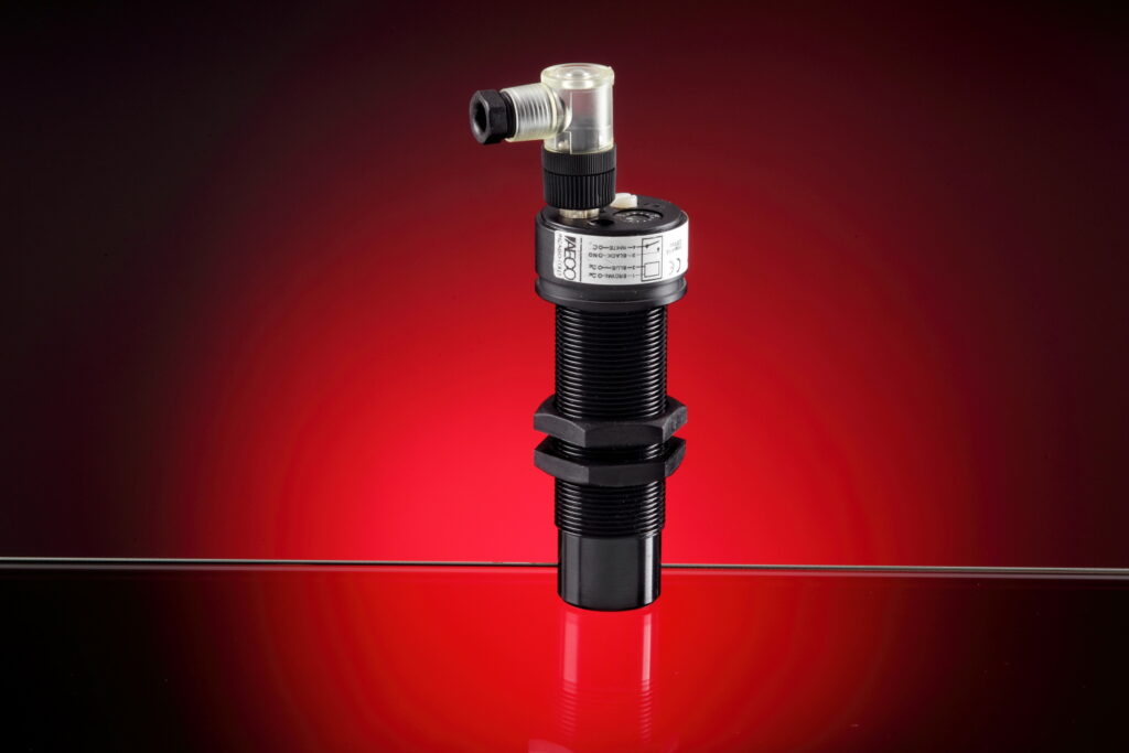 Sensori-capacitivi-M30-Programmabile-relay